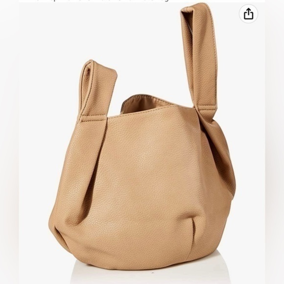 NWT asymmetrical straps bucket bag from The Drop Avalon pebbled vegan leather - Picture 14 of 15